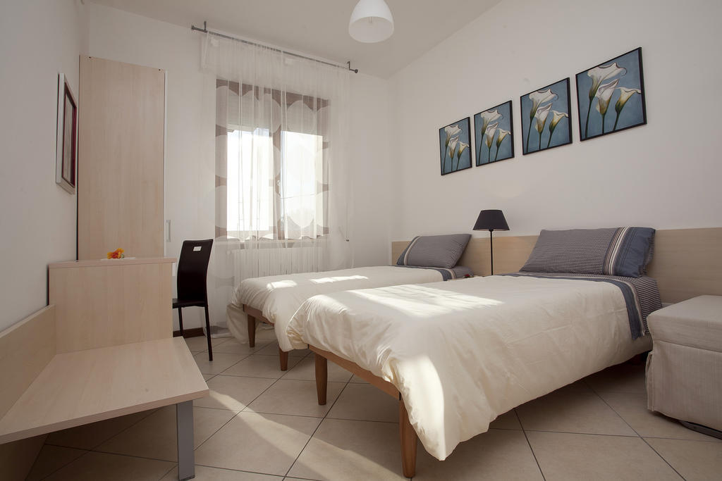 B&B Residenza Bianco Alle Grotte Di Castellana Castellana Grotte Zimmer foto